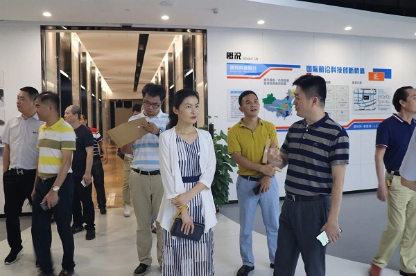 橫崗街道工商聯(lián)（商會）領導、企業(yè)家蒞臨康利城考察
